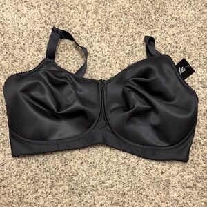 Smoothing Black Wireless Full-Coverage Women's Bra